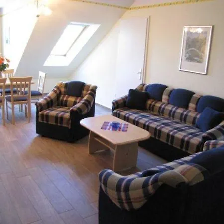 Appartementhaus Cubanzestrasse * Ostseebad Kühlungsborn
