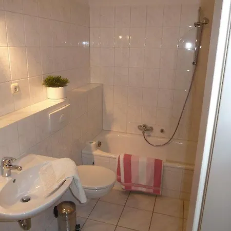 Appartementhaus Cubanzestraße Apartment